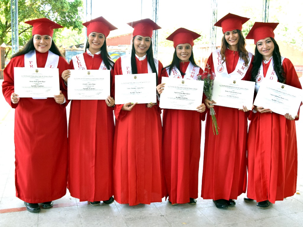 María Paula Girón, Daniela Loaiza, Laura Segura, Paula Andrea Rojas, María Paula Oviedo y Laura Valentina Muñoz.